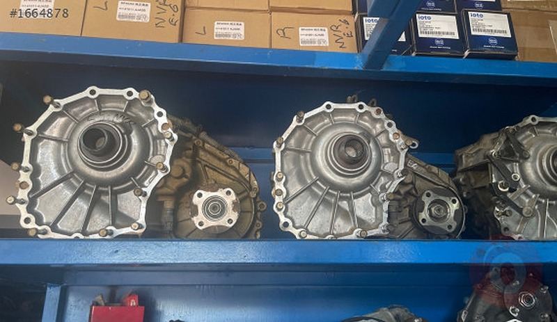 NİSSAN NAVARA NP300 ORJİNAL  ÇIKMA ARAZİ ŞANZIMANI 