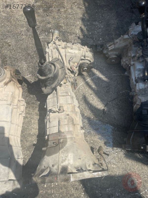 ISUZU E-5 DMAX ORJİNAL ÇIKMA KOMPLE ŞANZIMAN